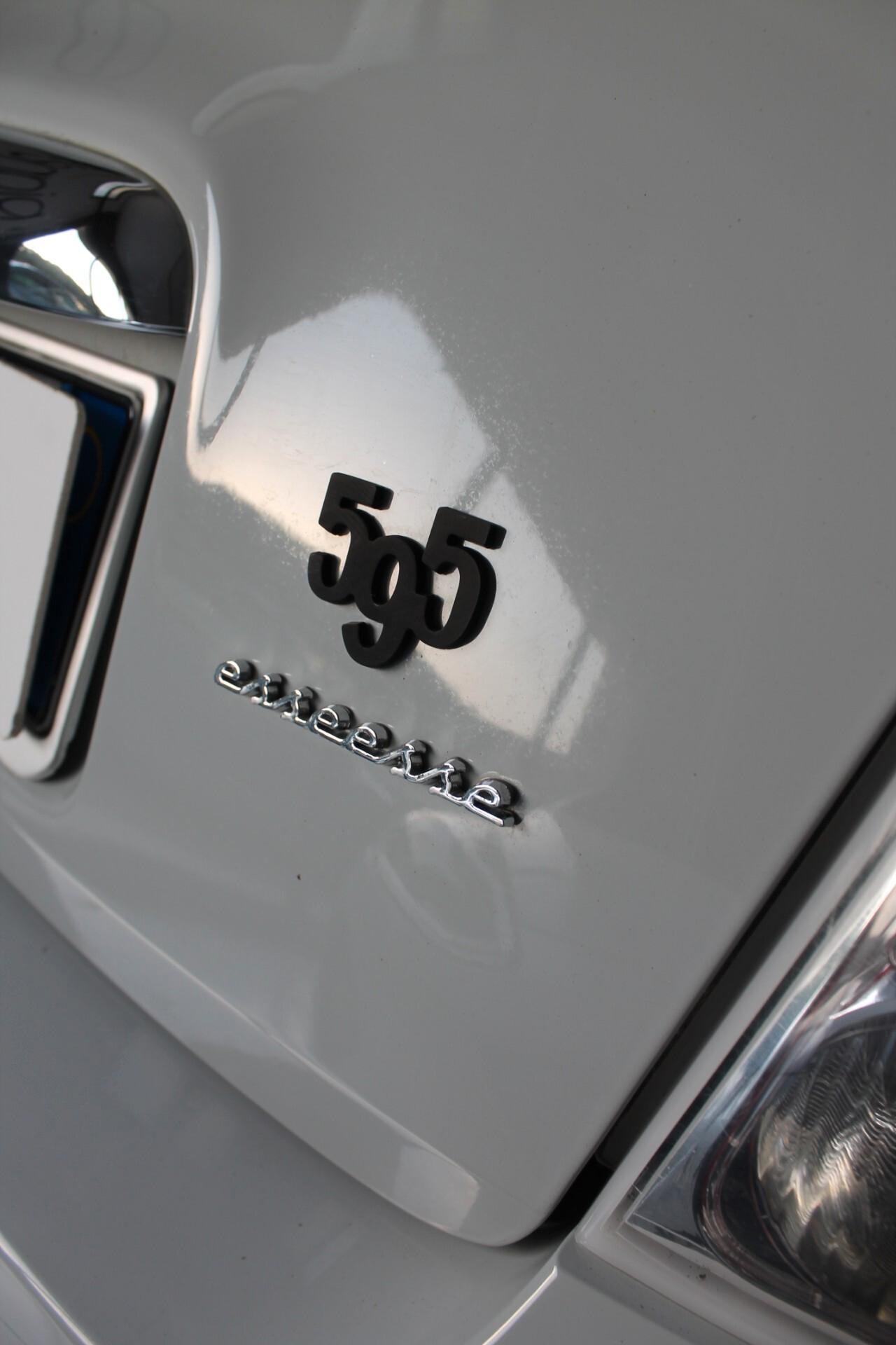 Abarth 595 1.4 Turbo T-Jet 160 CV Competizione