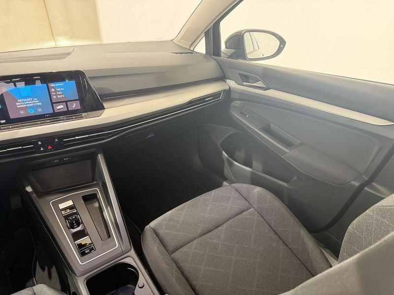 Volkswagen Golf Variant 2.0 TDI SCR 85kW Life DSG