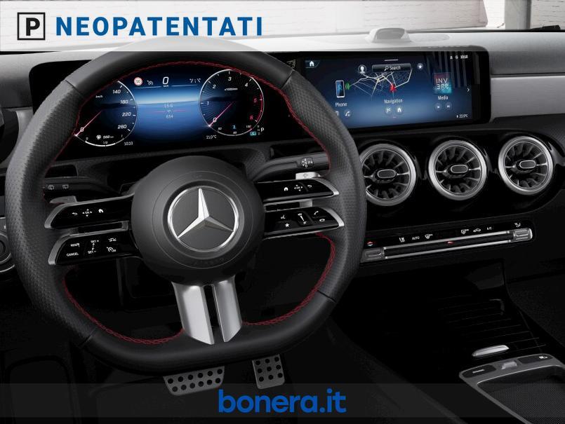 Mercedes Classe A 180 180 D AMG Line Extra Speedshift DCT AMG 8G