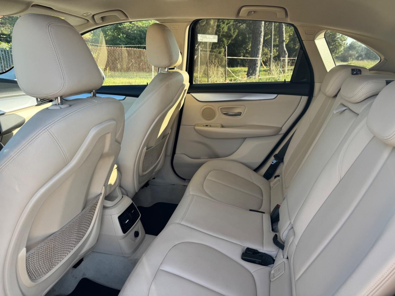 Bmw 216 216d Active Tourer Luxury