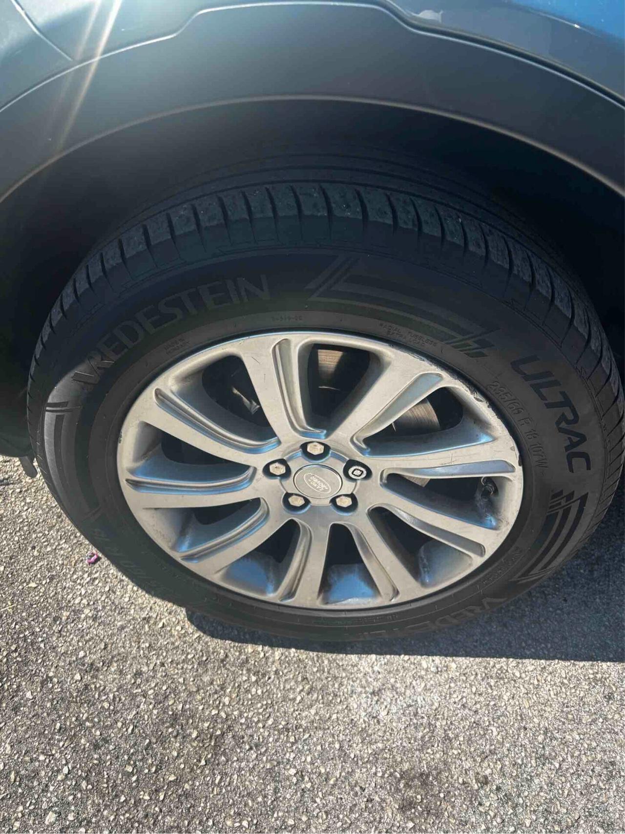 Land Rover Discovery Sport 2.0 TD4 150 CV HSE