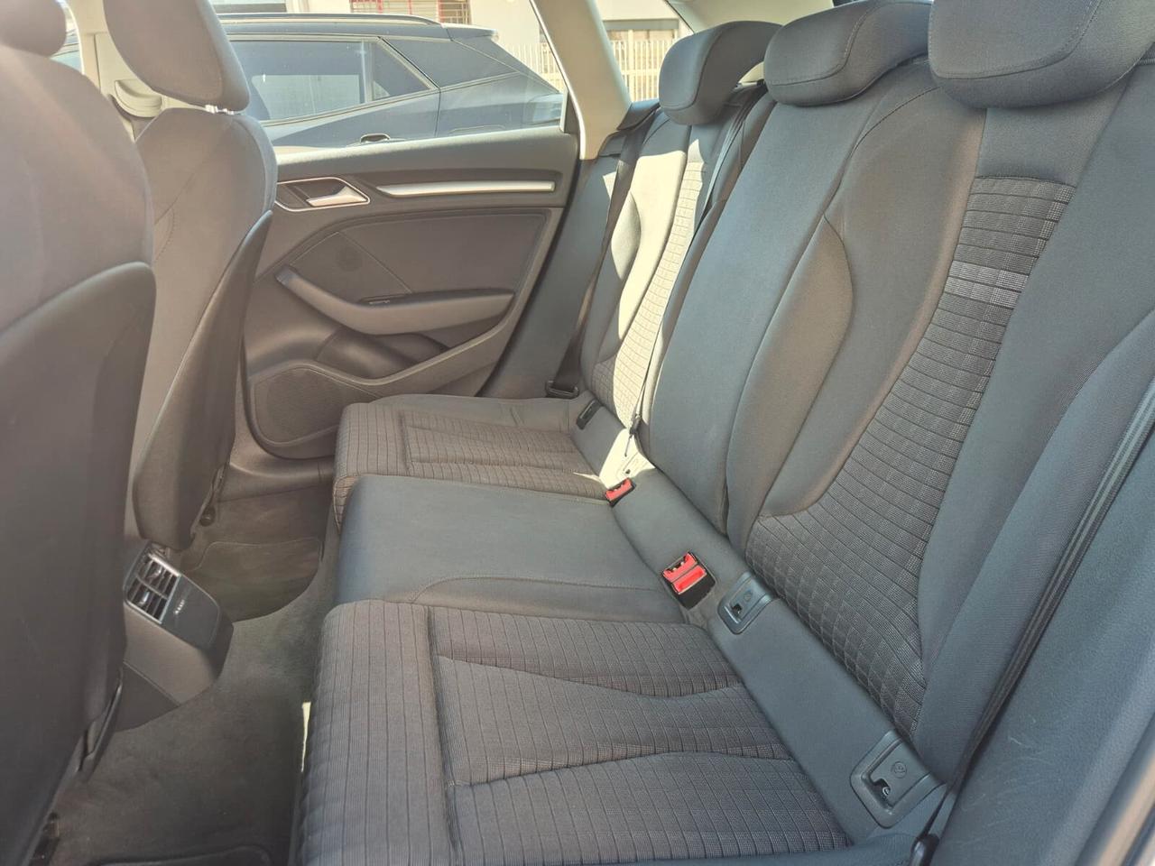 Audi A3 SPB 2.0 TDI 150 CV S-tronic Ambition