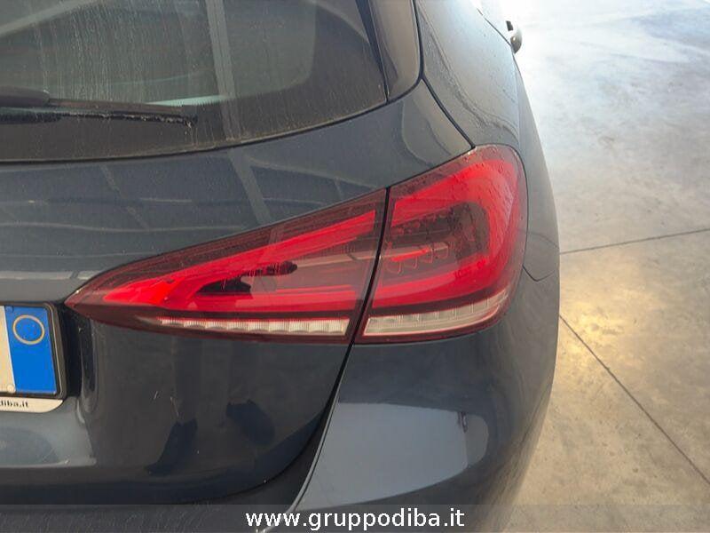 Mercedes-Benz Classe A - W177 2018 Diesel A 180 d Sport auto