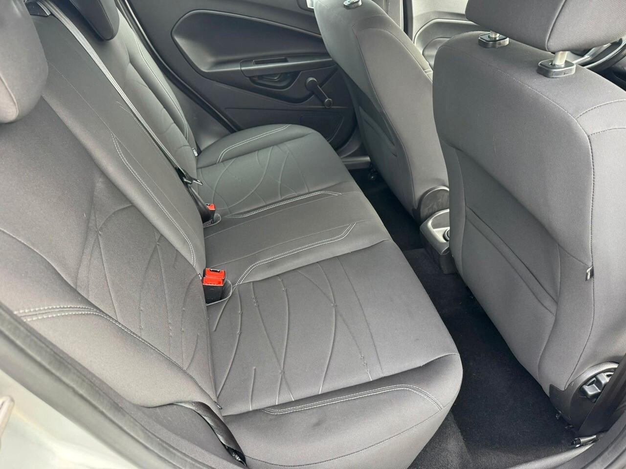 Ford Fiesta 1.0 80CV 5 porte*EURO5B*NEOPATENTATI