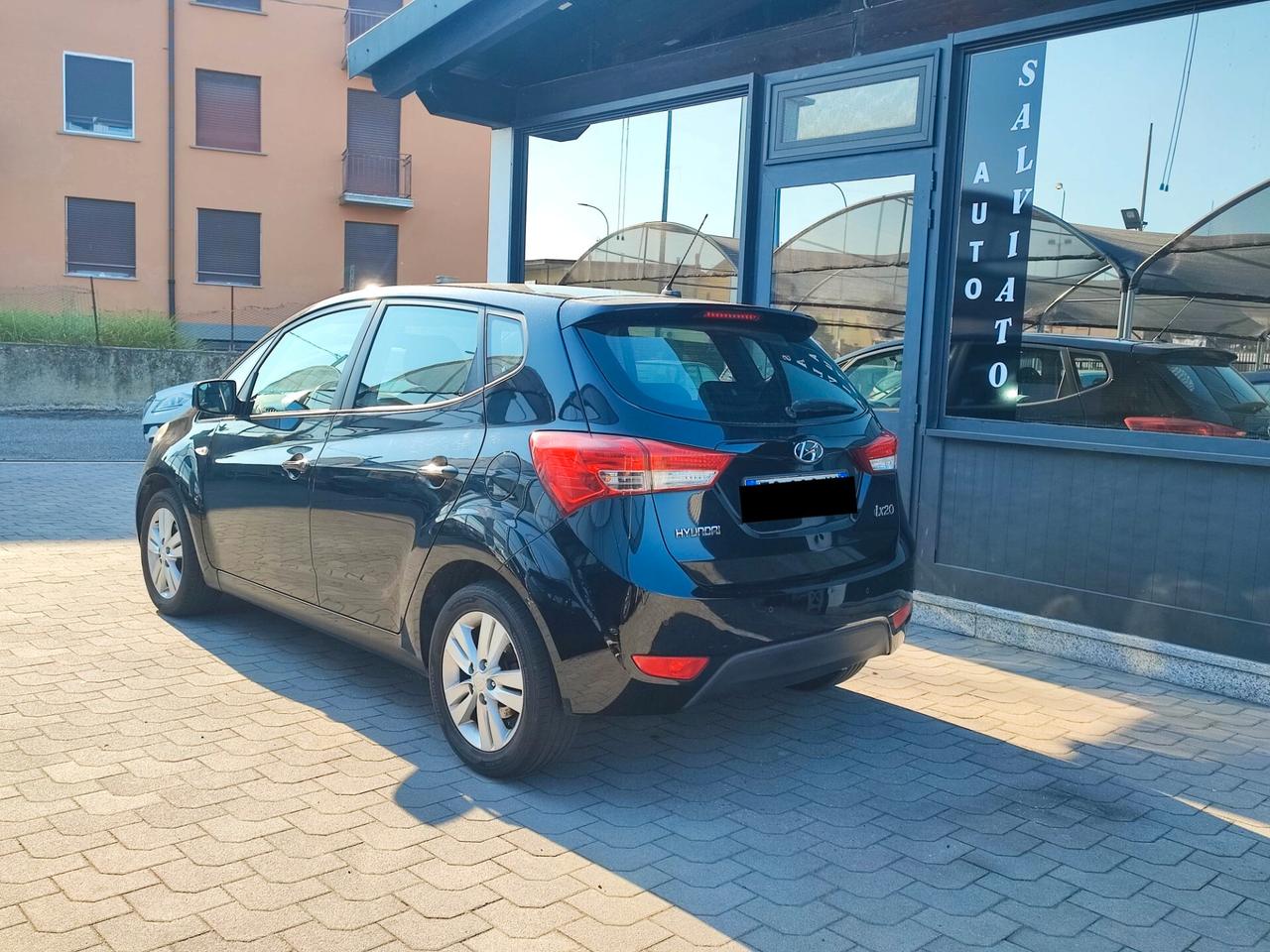Hyundai iX20 uni-pro
