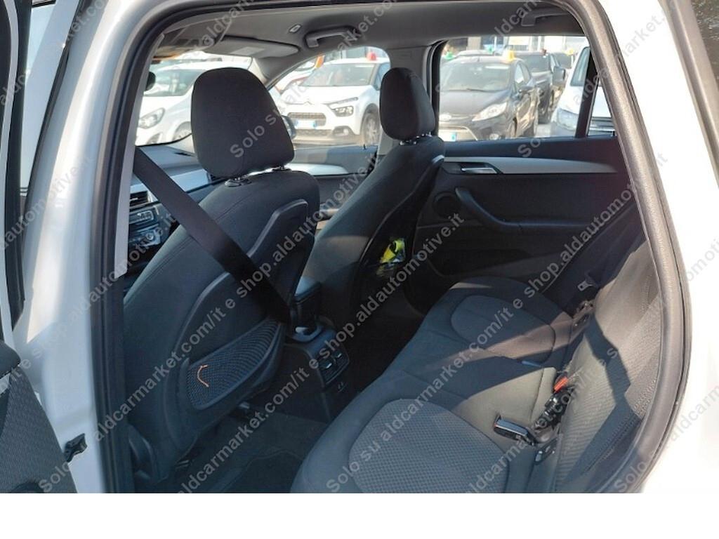 Bmw X1 sDrive18d 150cv Aut. *FULL OPT.* da VETRINA