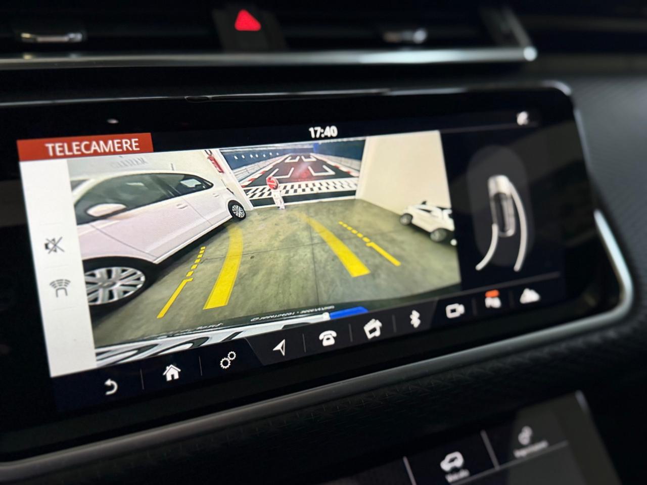 Land Rover Range Velar 2.0D I4 240 CV R-Dynamic HSE