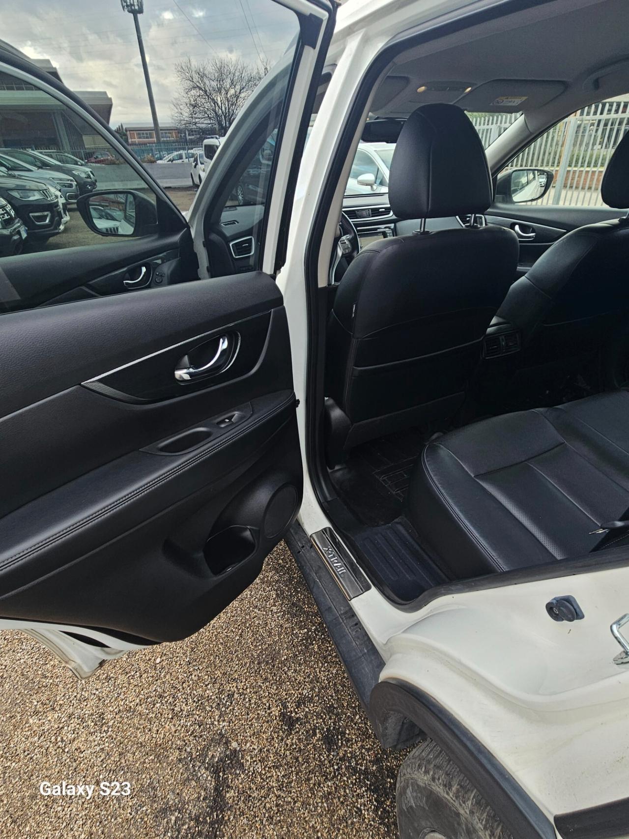 Nissan X-Trail 1.6 dCi 2WD Tekna