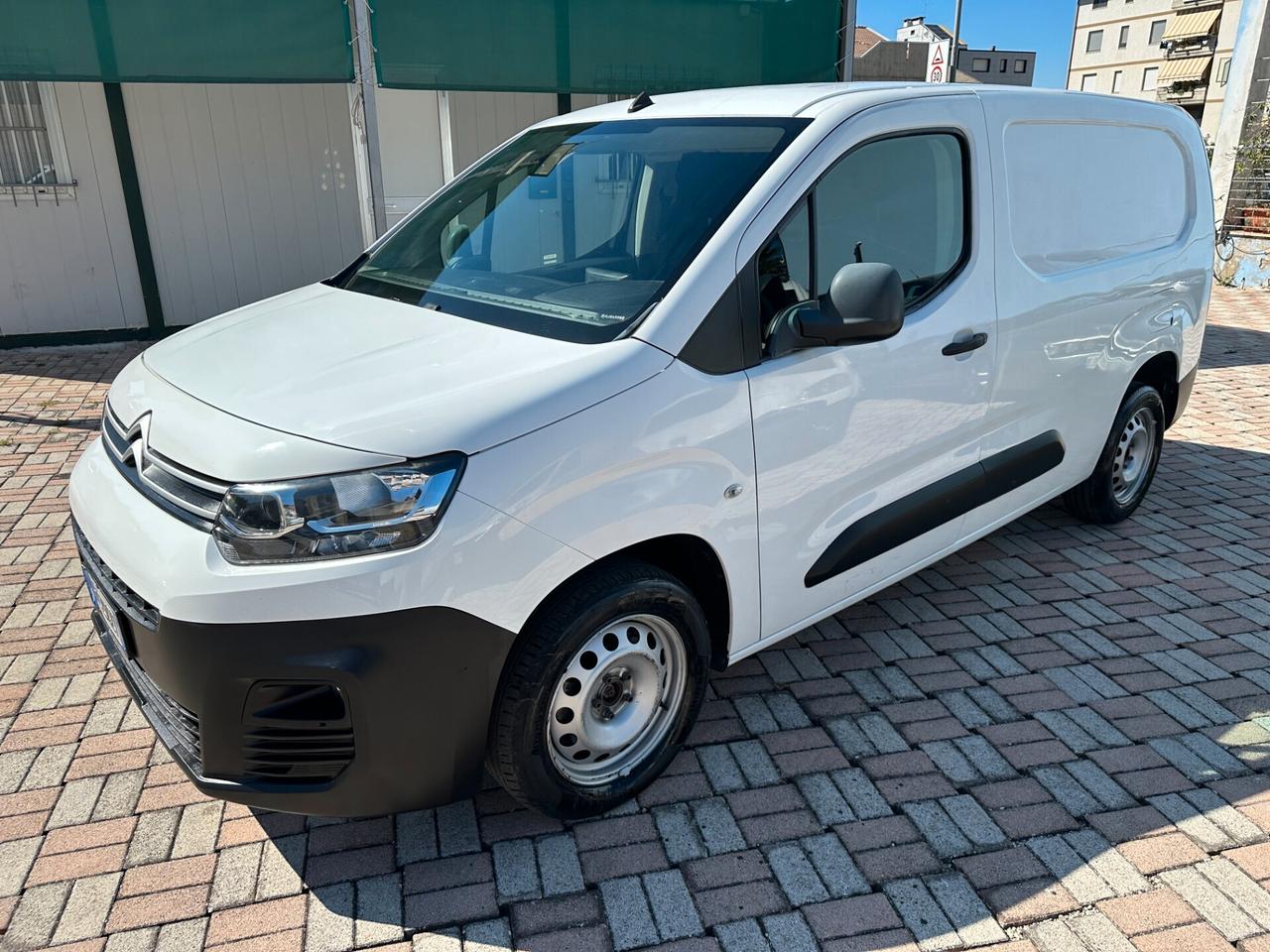 Citroen Berlingo BlueHDi 130 S&S Van XL Worker