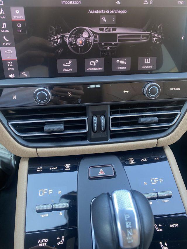 PORSCHE Macan 2.0