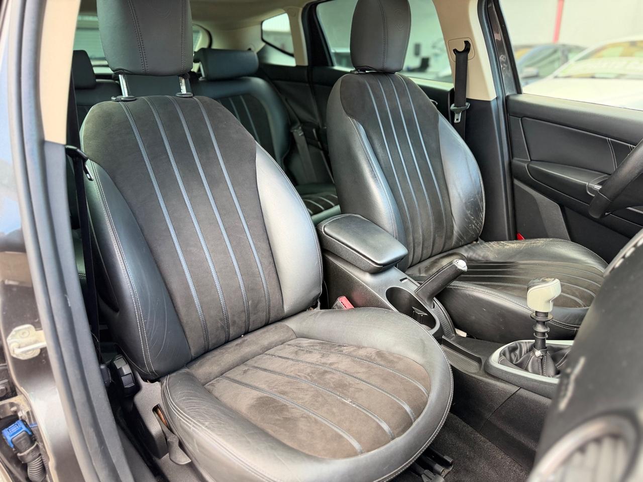 Lancia Delta 1.6 MJT DPF Platino + TETTO