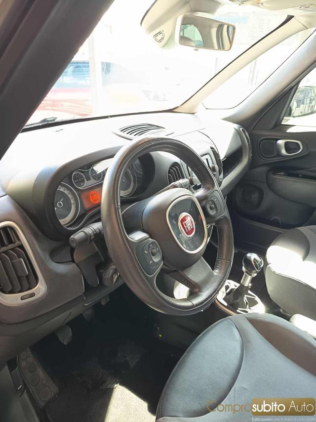 FIAT 500L 1.4 95 C (Tetto da rifare vetro)