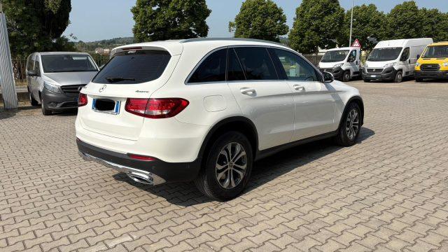 MERCEDES-BENZ GLC 220 d 4Matic Business