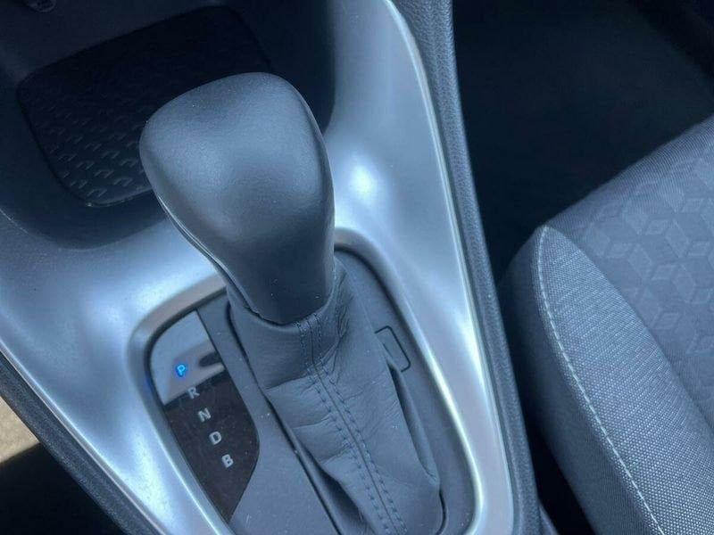Toyota Yaris Hybrid Trend MY22