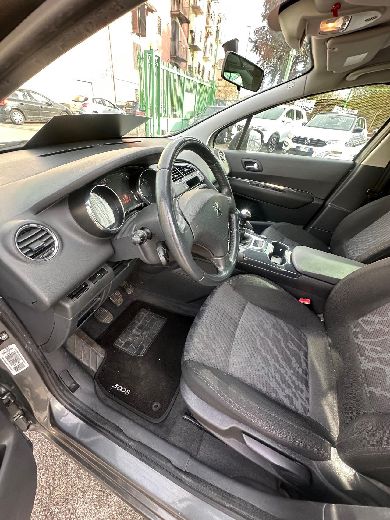 Peugeot 3008 1.6 HDi 110CV Business