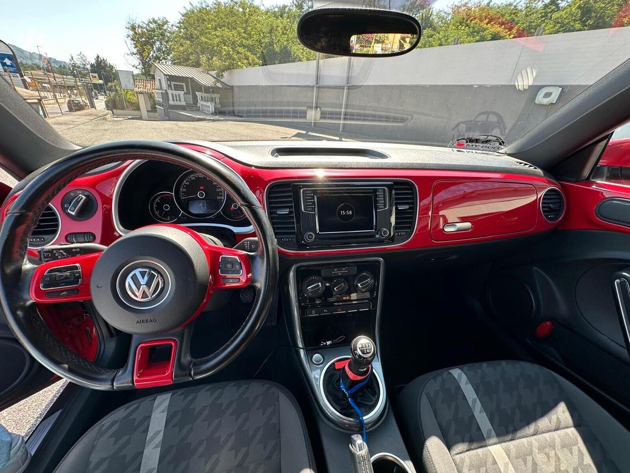 Volkswagen Maggiolino Cabrio 2.0 TDI Design KEYLESS
