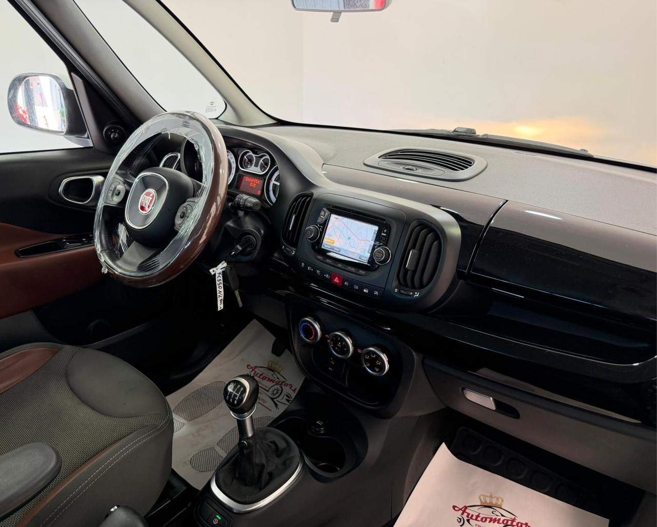 Fiat 500L 1.6 Multijet 105 CV Trekking-GARANTITA-2013