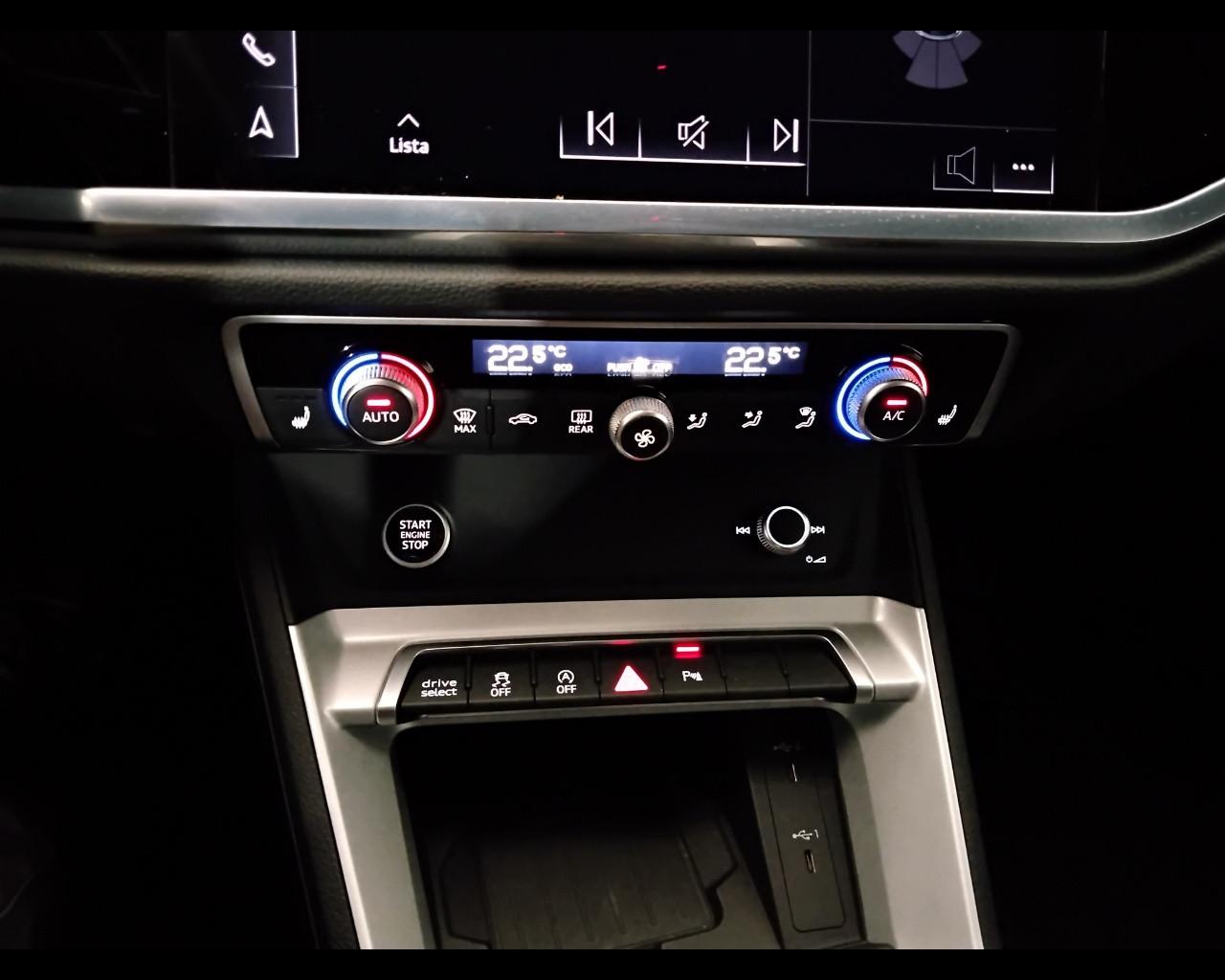 AUDI Q3 I 2019 Sportback - Q3 Sportback 35 2.0 tdi Business Plus