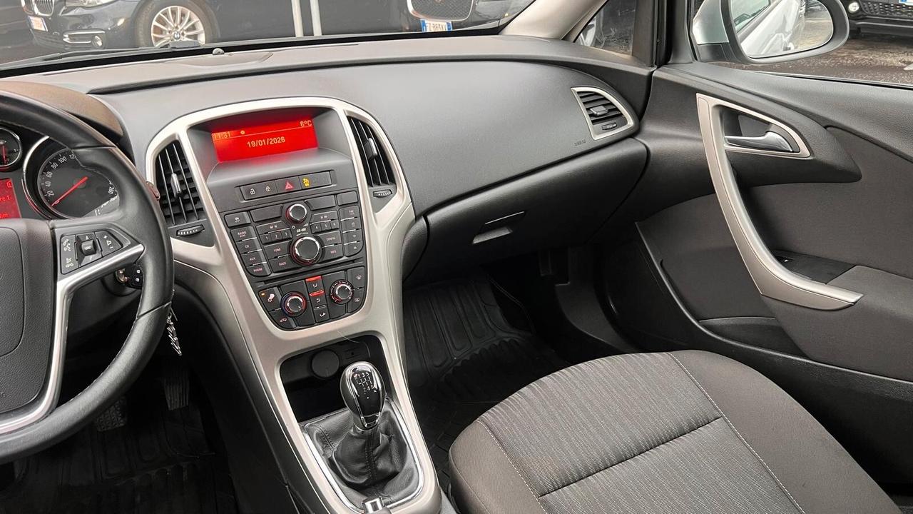 Opel Astra 1.7 CDTI 110CV 5 porte Cosmo
