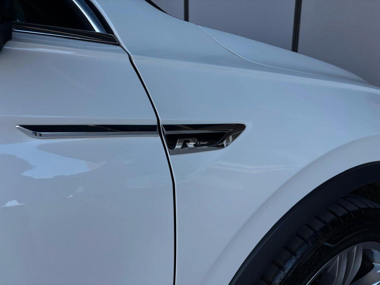 Volkswagen Tiguan 2.0 tdi R-Line 150cv