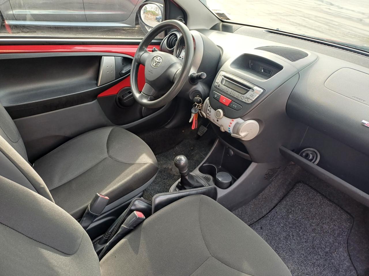 Citroen C1 1.0 3 porte Vanity Fair 10