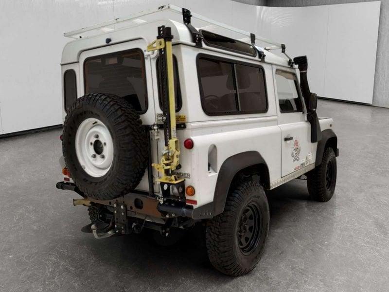 Land Rover Defender 90 2.4 td E SW
