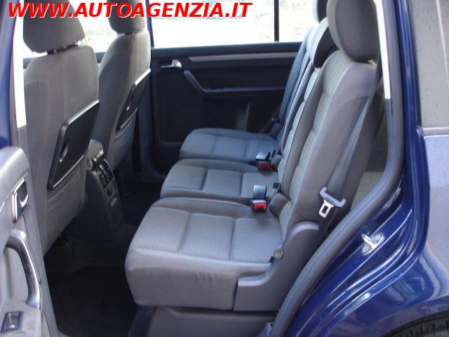 VOLKSWAGEN Touran 2.0 16V TDI Trendline