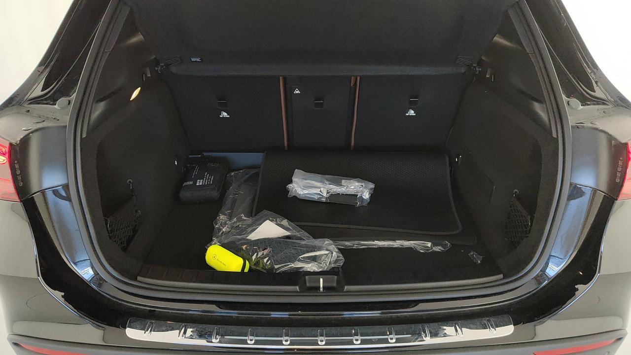 Mercedes-Benz GLA 200 d automatic