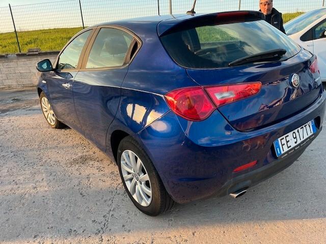 Alfa Romeo Giulietta 1.6 JTDm-2 120 CV Business