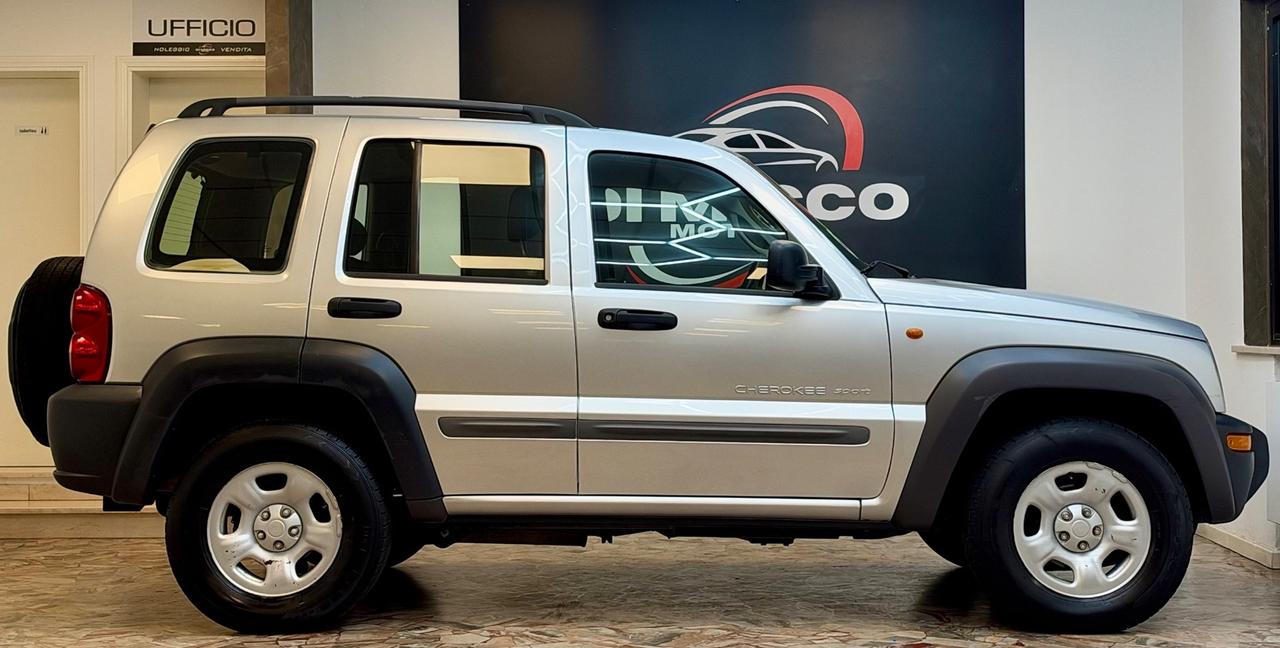 Jeep Cherokee 2.5 CRD Sport