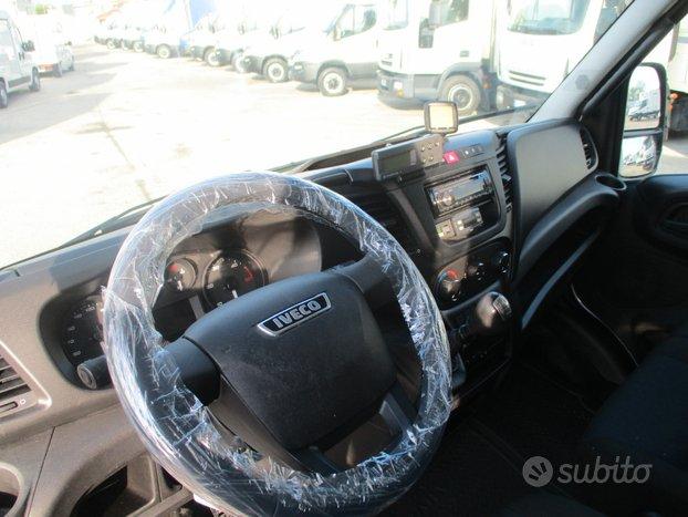 60C15 3000 150CV E6 FRIGO ATP FRCX 05/2028 8 PEDAN