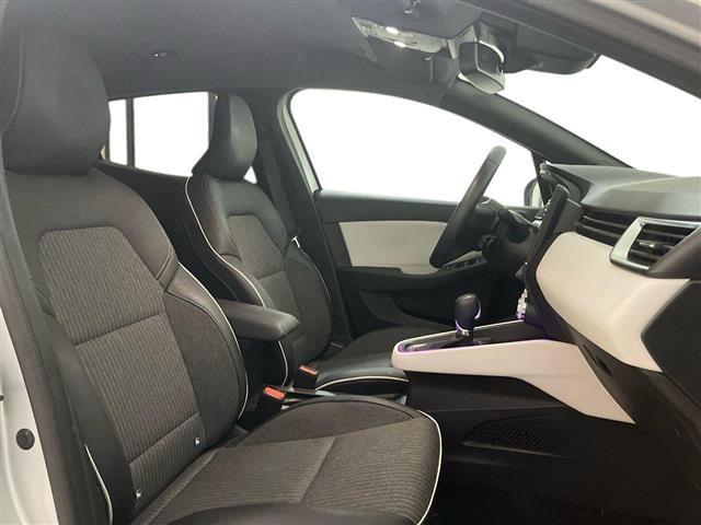 RENAULT Clio 5 Porte 1.6 E-Tech full hybrid 145cv Techno A
