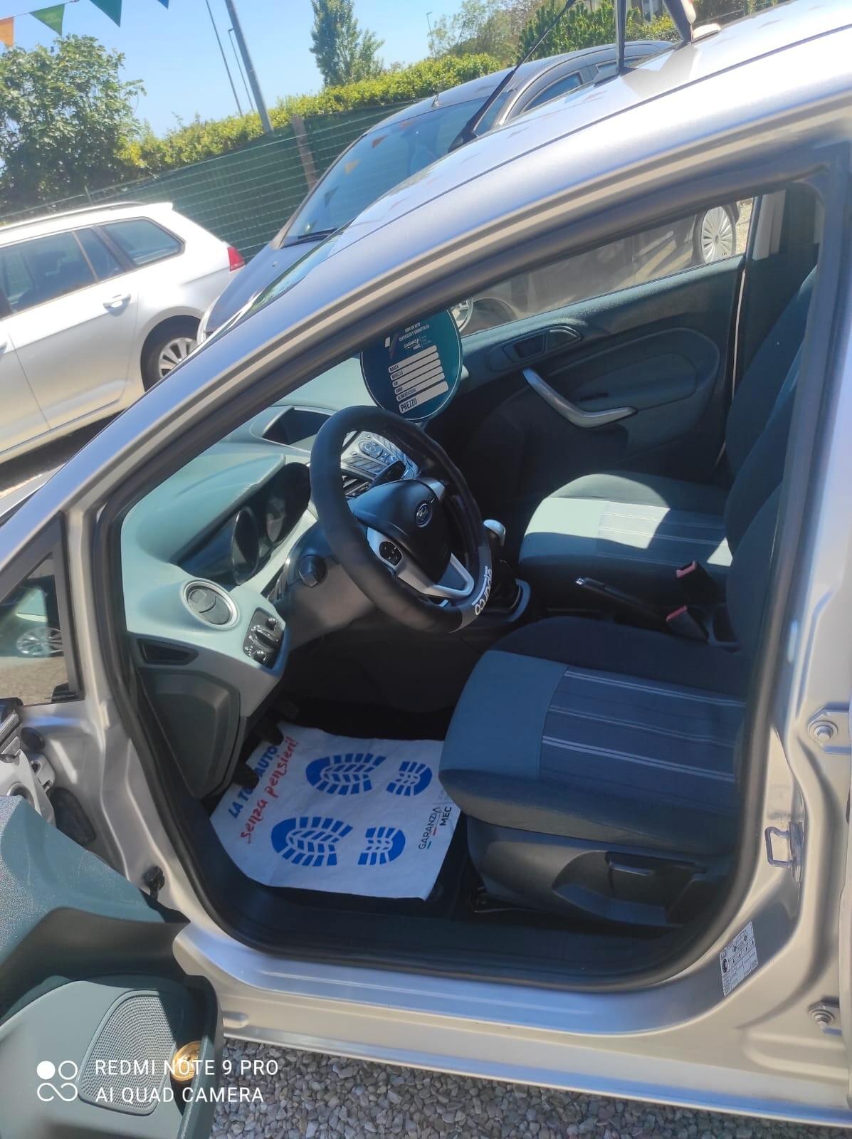 Ford Fiesta 1.4 5p. .- GPL .Garanzia