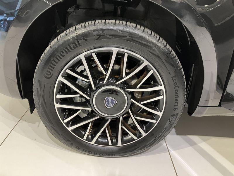 Lancia Ypsilon 1.0 FireFly 5 porte S&S Hybrid Platino