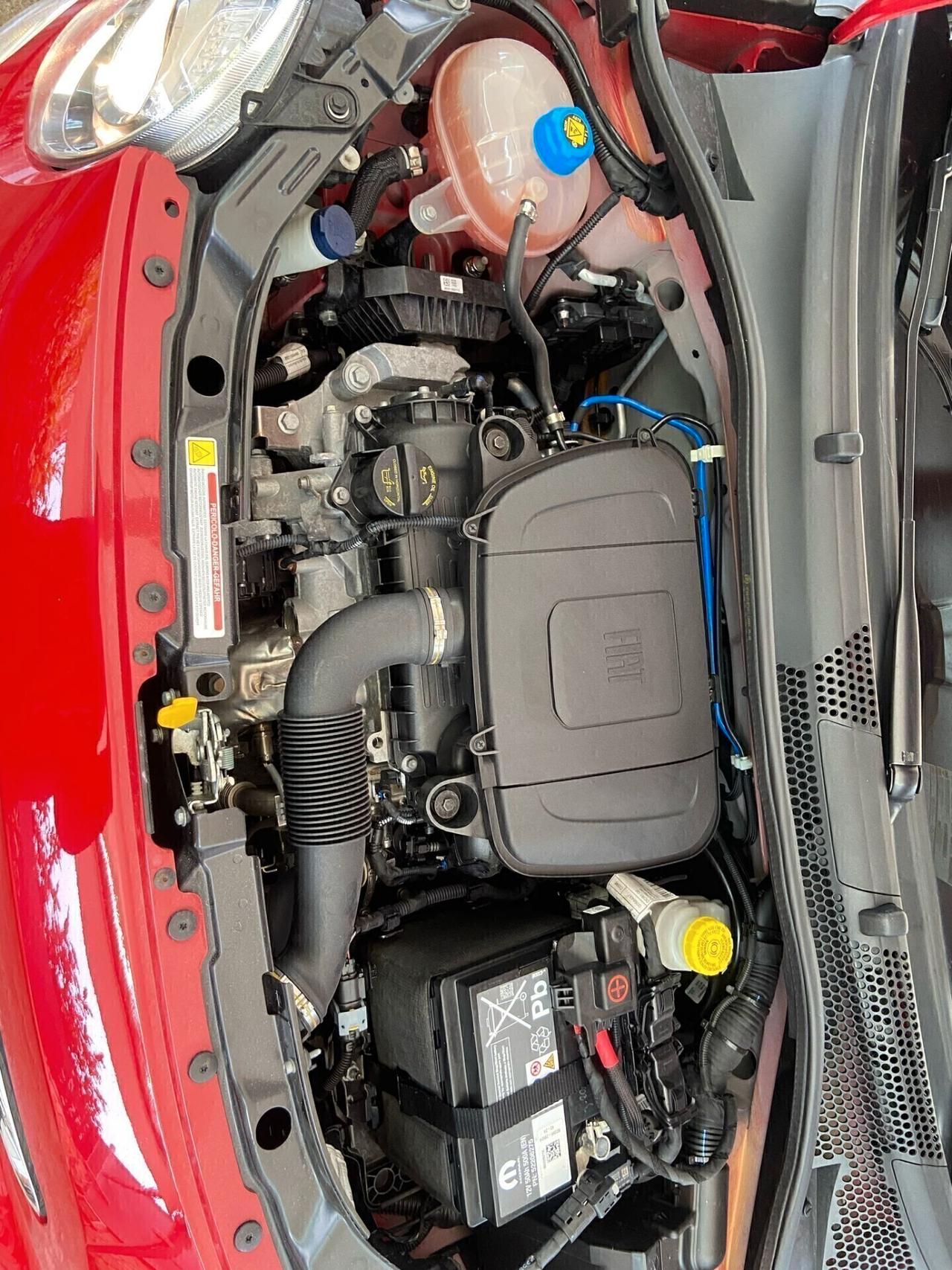 Fiat 500 1.0 Hybrid Red