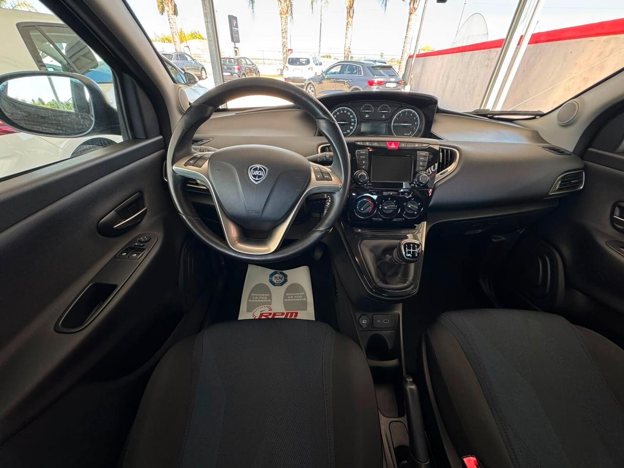 Lancia Ypsilon 1.2 69 CV 5 porte S&S Gold