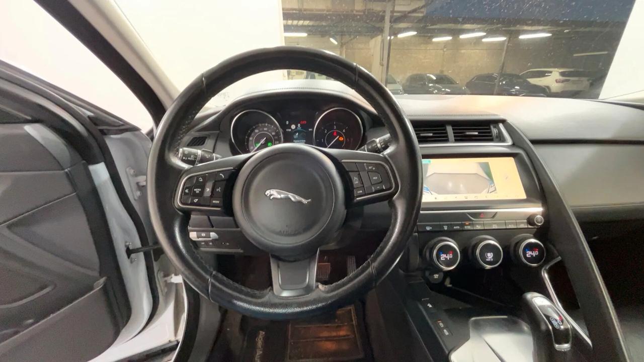 Jaguar E-Pace 2.0D 150 CV R-Dynamic S