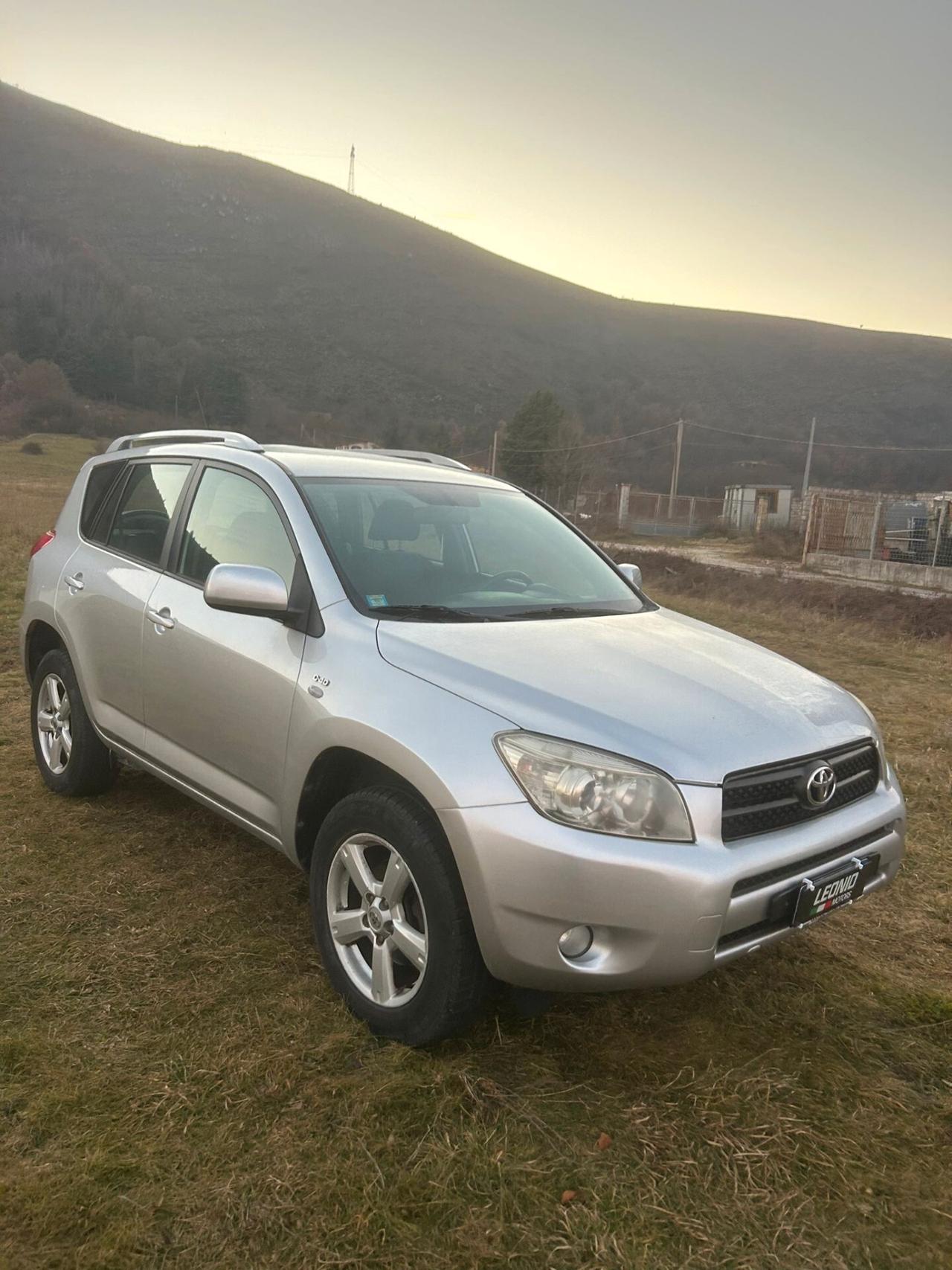 Toyota RAV 4 RAV4 2.2 D-4D 136 CV