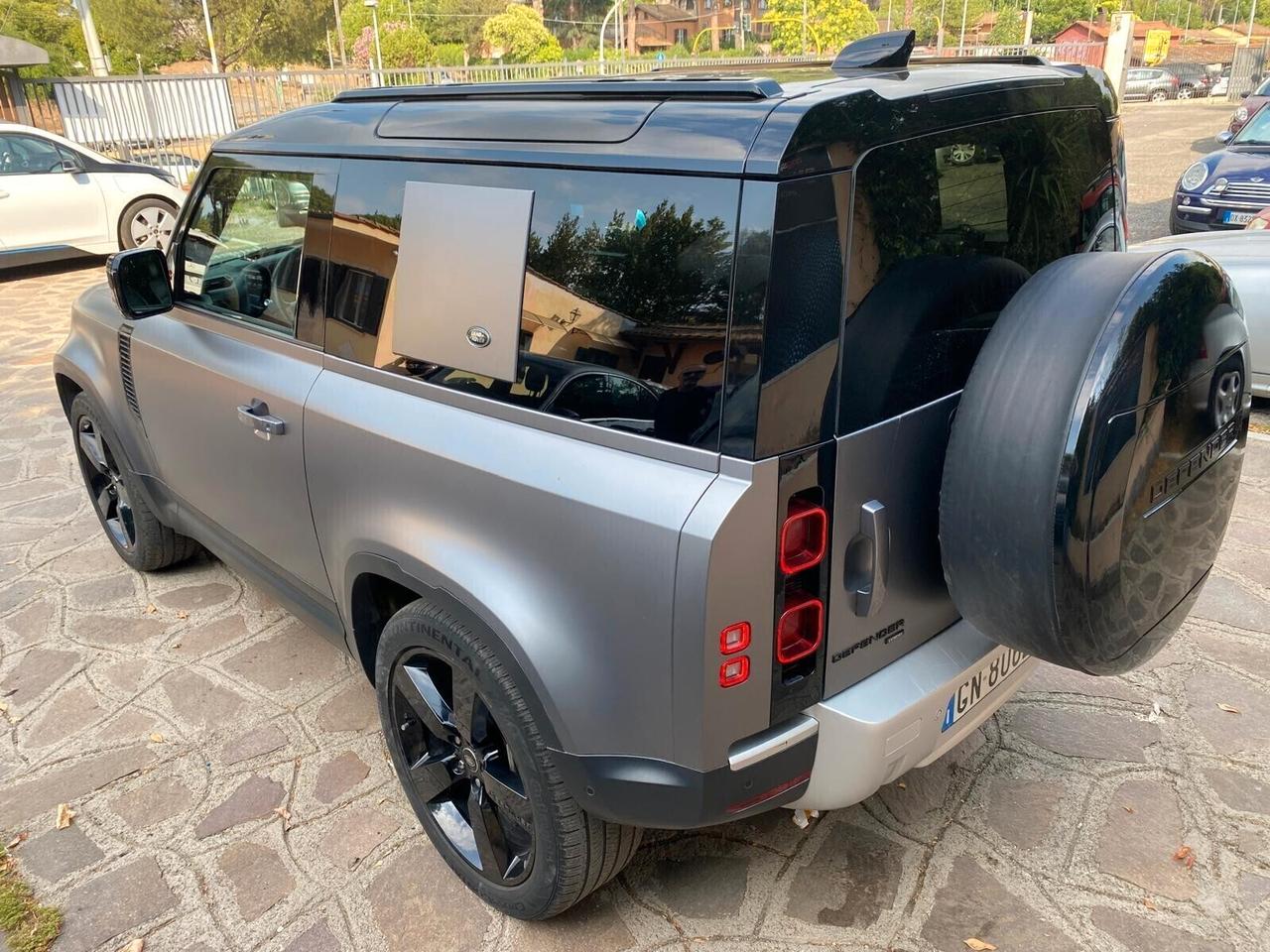 Land Rover Defender 90 3.0D I6 300 X-Dynamic HSE P.CONSEGNA