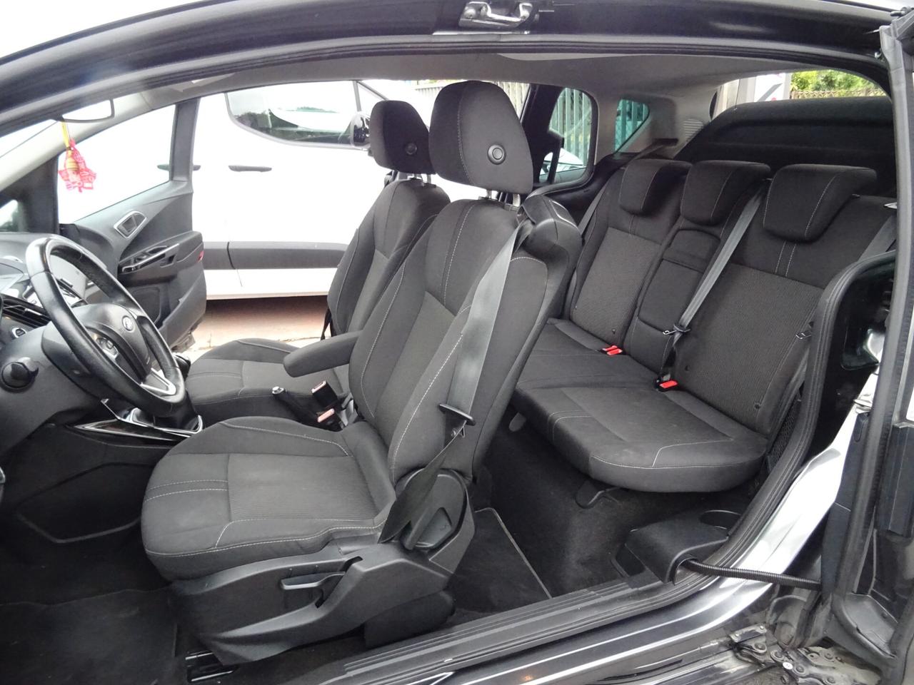Ford B-Max 1.4 90 CV GPL Titanium