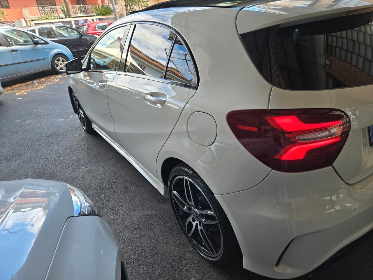 Mercedes-benz A 180 d Automatic Premium AMG