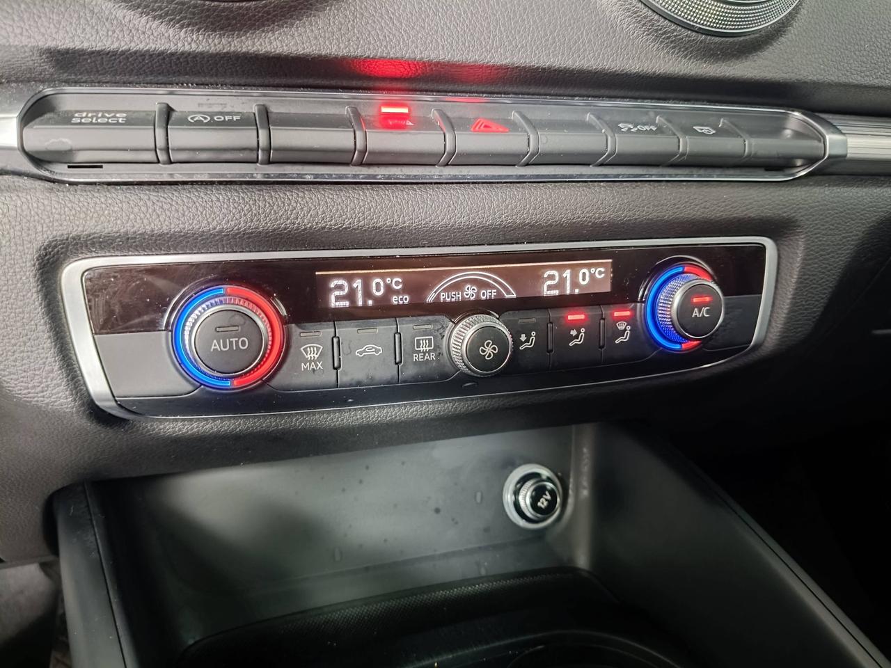 AUDI A3 III 2016 Cabriolet - A3 Cabrio 1.6 tdi Sport 116cv