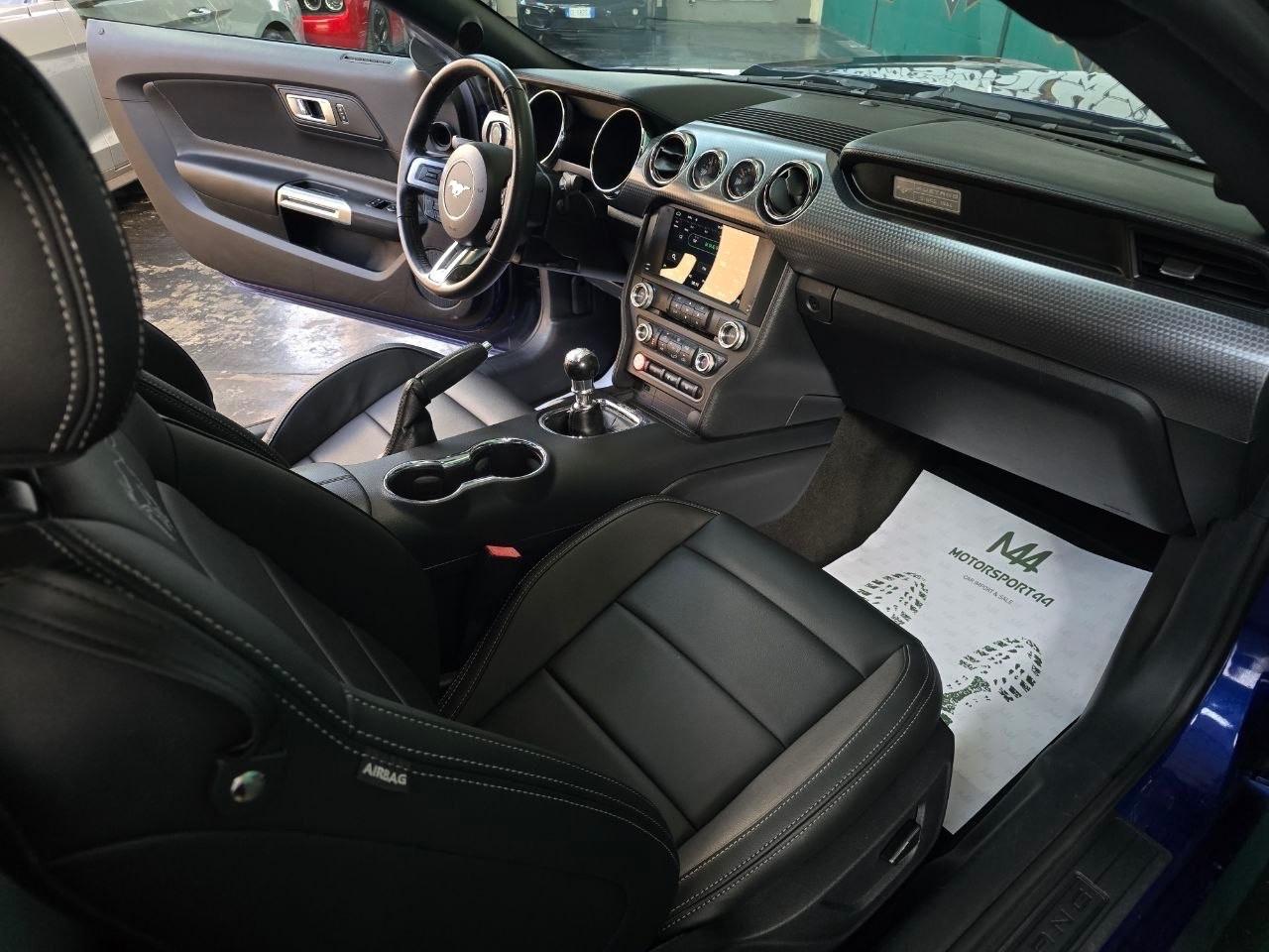 Ford Mustang 2.3 EcoBoost Manuale Performance Package