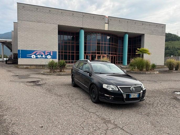 Volkswagen Passat 2.0 TDI DPF Var. Comfortline