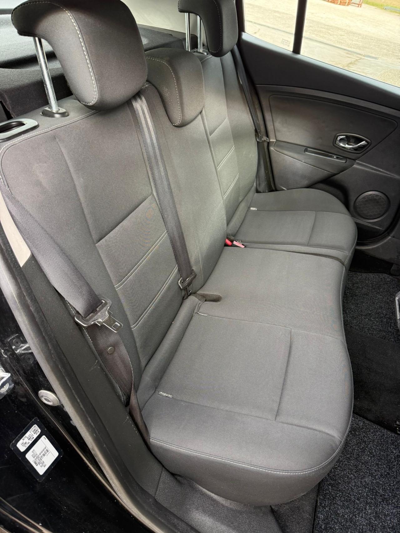 Renault megane GT style 1.5 DCi neopatentati UNIPRO