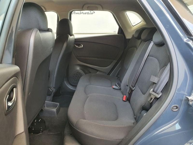 Renault Captur dCi 8V 90 CV Start&Stop Energy Intens 139,00 al mese