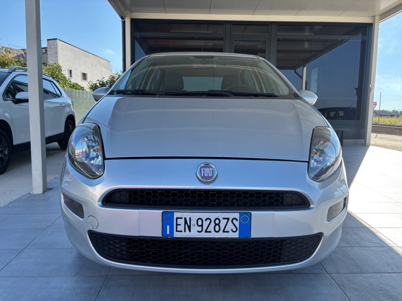 Fiat Punto 1.3 MJT II 75 CV 5 porte Virgin Radio