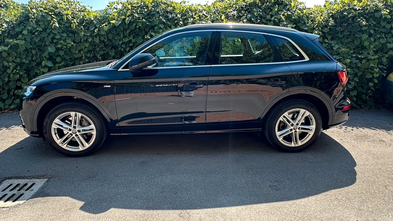 Audi Q5 2.0 TDI 190 CV quattro S tronic Sport