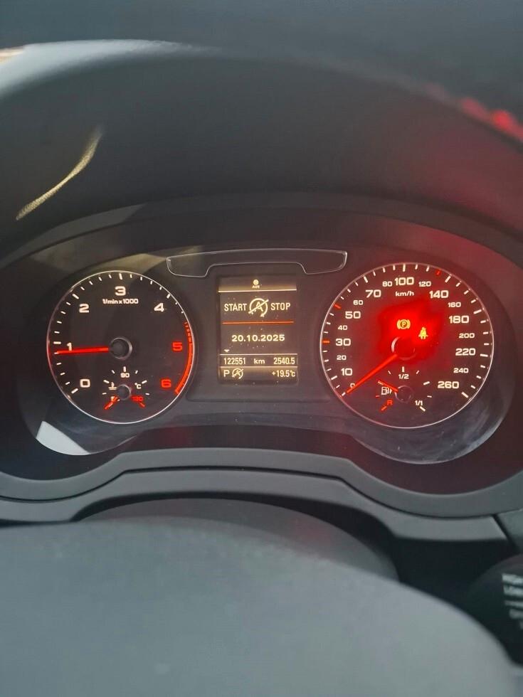 Audi Q3 2.0 TDI 150 CV S-TRONIC BUSINESS - 2017