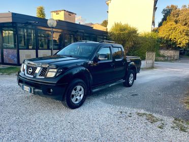 NISSAN NAVARA - PICK UP - 4X4 - GANCIO TRAINO